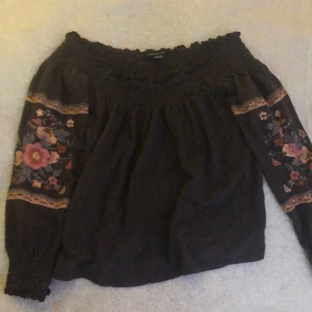 it’s from american eagle & in perfect condition